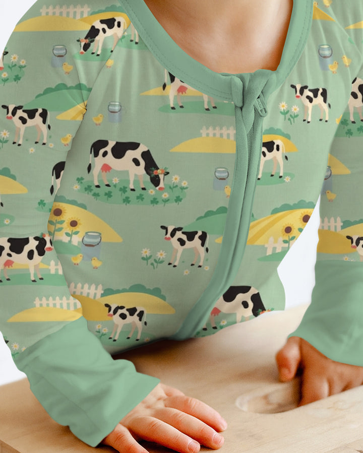 Pasture Sunlit Waltz Bamboo Convertible Zippy
