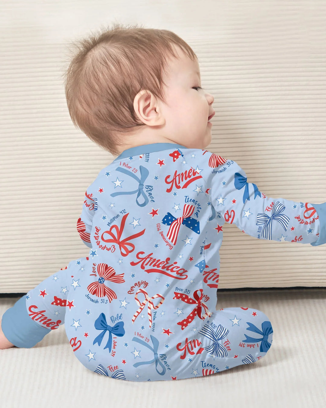 Gerippte Babykleidung mit individuellem Foto - Weich &amp; Skizzenhaft