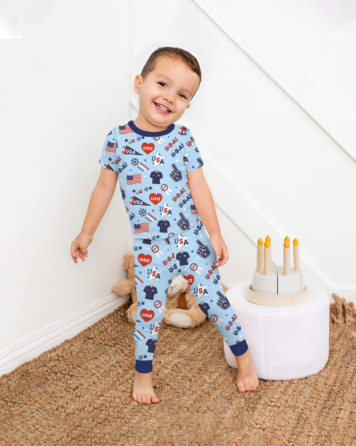 Zweiteiliges, kurzärmliges Pyjama-Set mit Marienkäfern