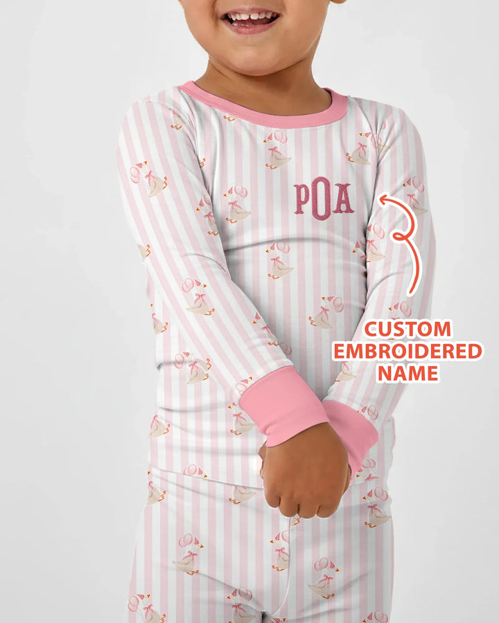 Conjunto de pijama de dos piezas de bambú de manga larga para niña de cumpleaños con nombre bordado personalizado