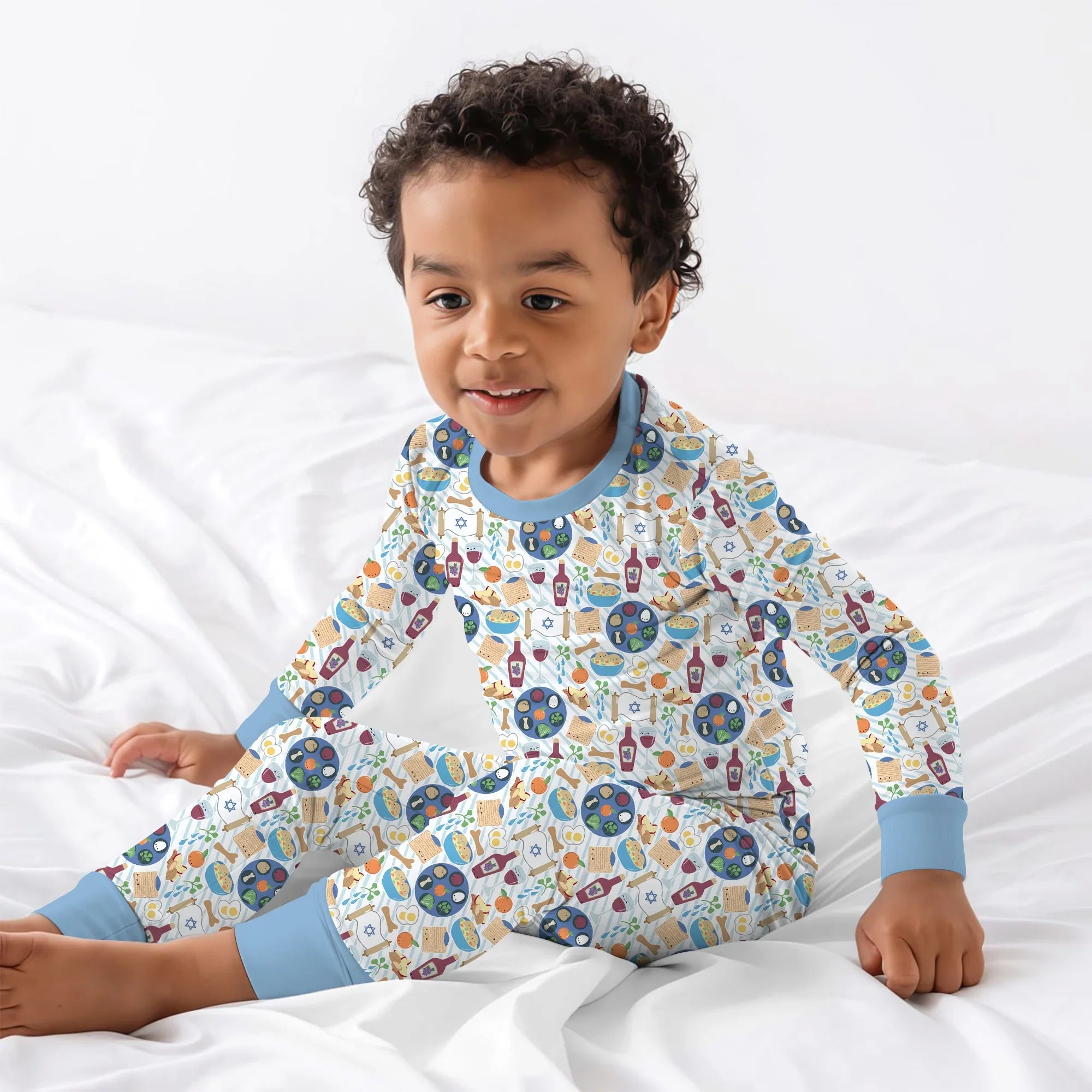 Zweiteiliges Langarm-Pyjama-Set mit Sommerfrüchten