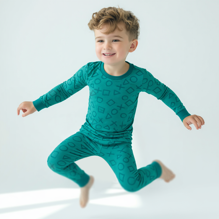 XOXO Shapes Two Piece Long Sleeve Pajama Set Boy Version