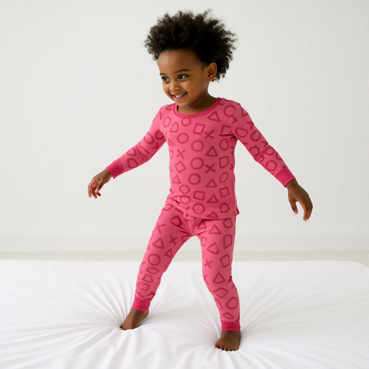 XOXO Shapes Two Piece Long Sleeve Pajama Set Girl Version