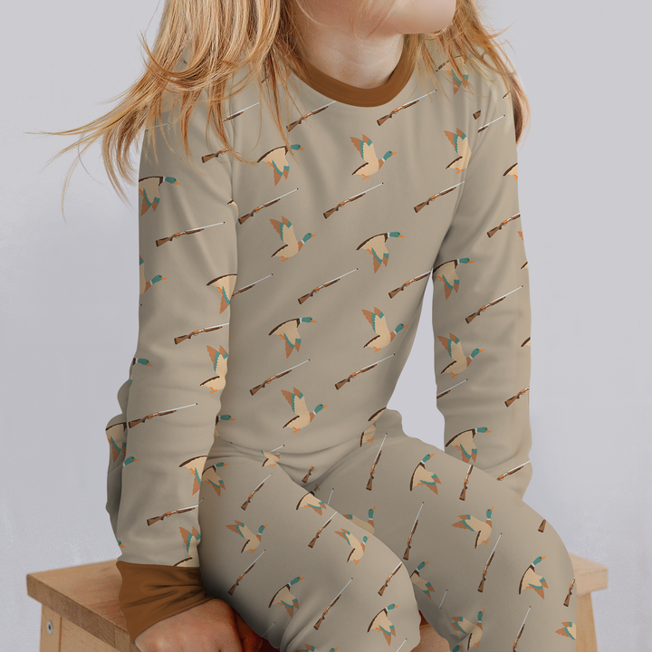 Zweiteiliges Langarm-Pyjama-Set mit Sommerfrüchten