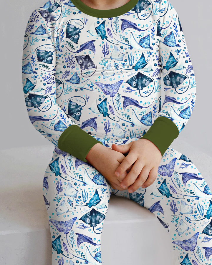 Zweiteiliges Langarm-Pyjama-Set mit Sommerfrüchten