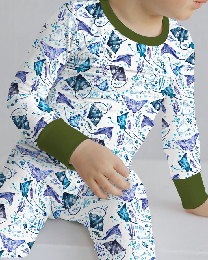 Zweiteiliges Langarm-Pyjama-Set mit Sommerfrüchten