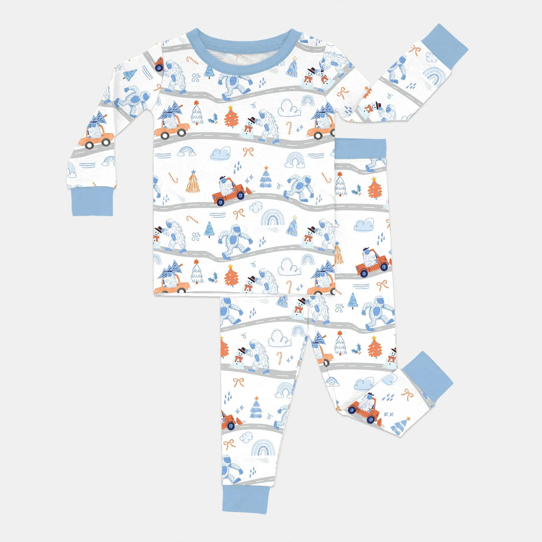 Christmas Sasquatch Two Piece Long Sleeve Pajama Set - Zumbamboo