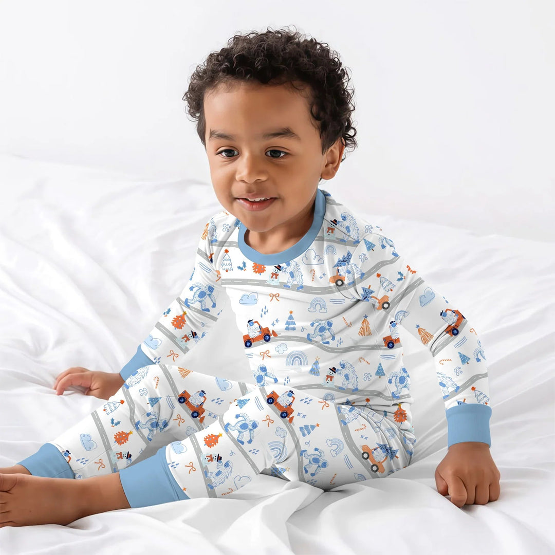 Christmas Sasquatch Two Piece Long Sleeve Pajama Set - Zumbamboo