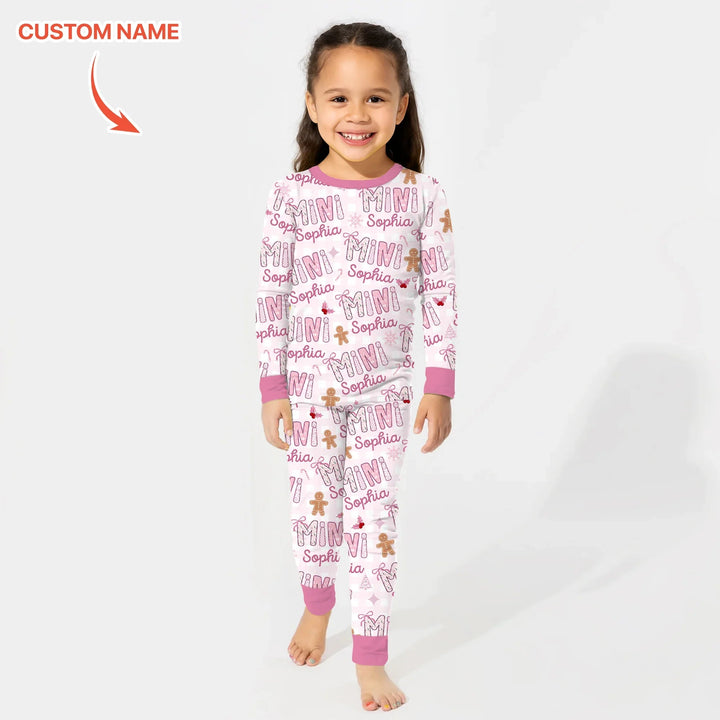 Custom Name Mama Mini Matching Christmas Two Piece Long Sleeve Pajama Set (Pink) - Zumbamboo