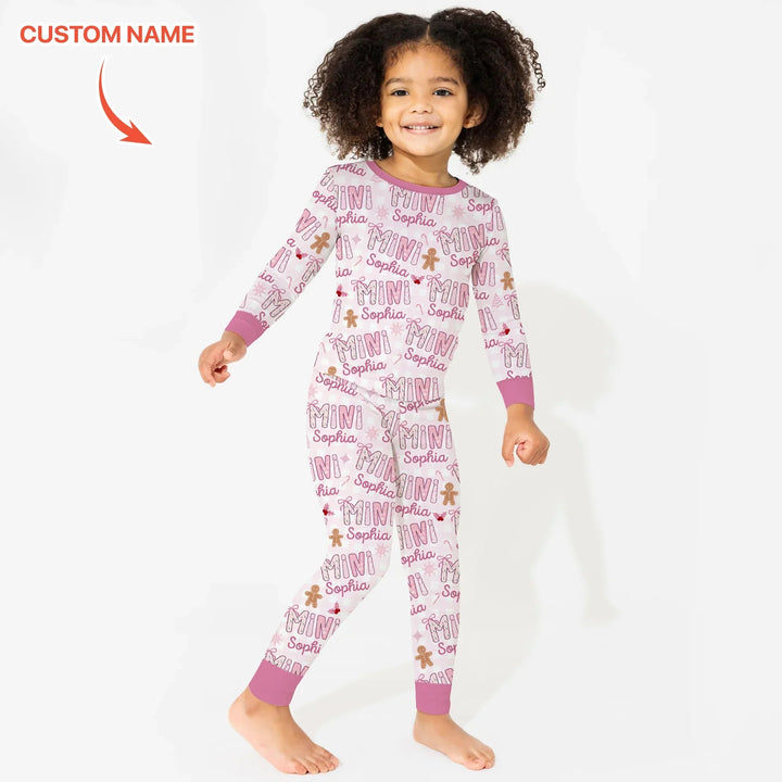 Custom Name Mama Mini Matching Christmas Two Piece Long Sleeve Pajama Set (Pink) - Zumbamboo