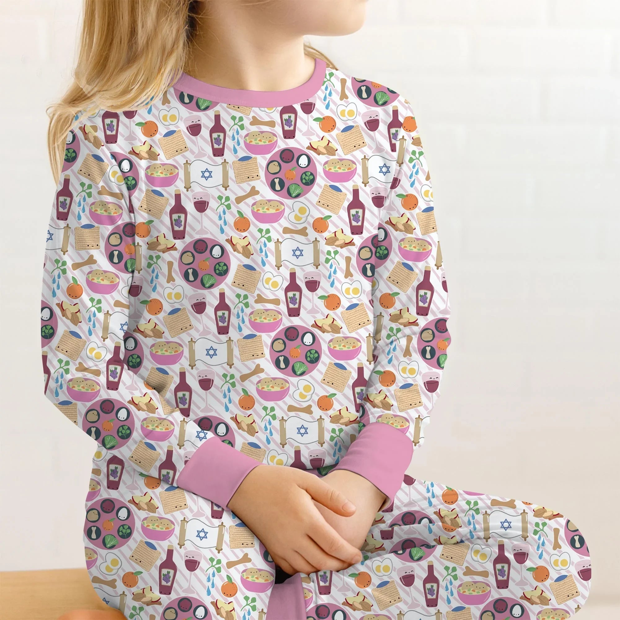 Zweiteiliges Langarm-Pyjama-Set mit Sommerfrüchten
