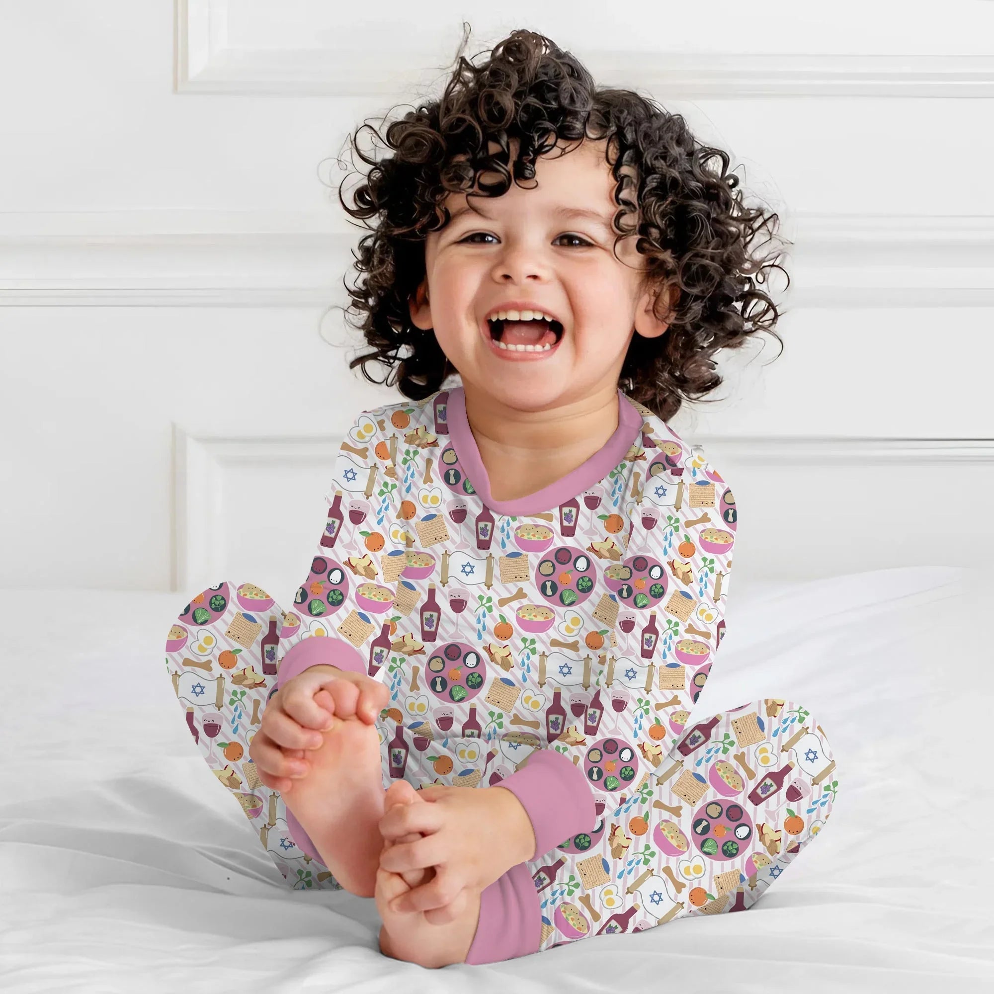 Zweiteiliges Langarm-Pyjama-Set mit Sommerfrüchten