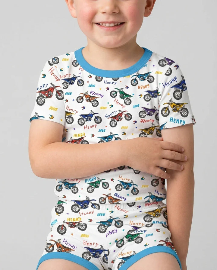 Zweiteiliges Pyjama-Set mit kurzen Ärmeln und Shorts im Sommer-Design