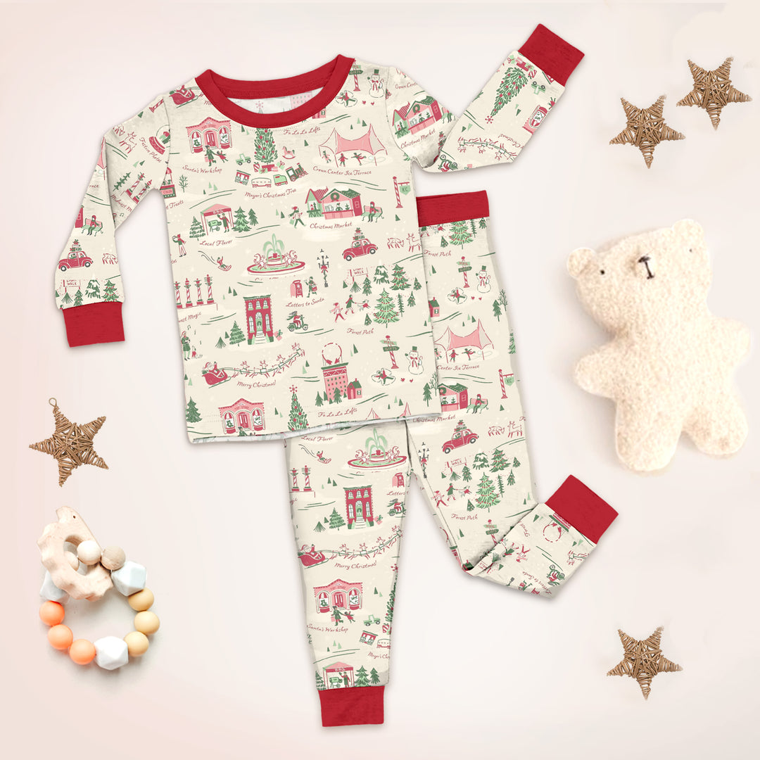 Christmas Village Bamboo Zipper Pajamas for Infants - Enchanting & Comfortable