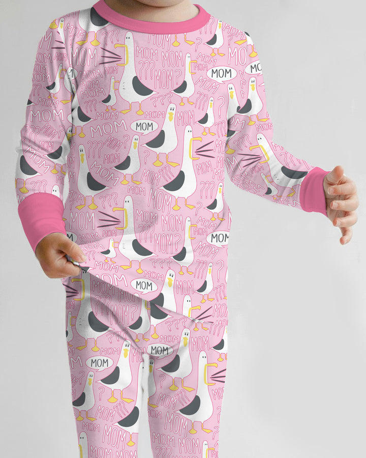 Funny Seagull MOM Two Piece Long Sleeve Pajama Set