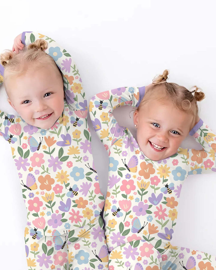 Zweiteiliges Langarm-Pyjama-Set mit Sommerfrüchten