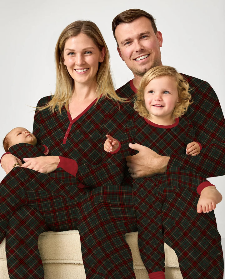 Template Zweiteiliges Pyjama-Set mit kurzen Ärmeln und Shorts