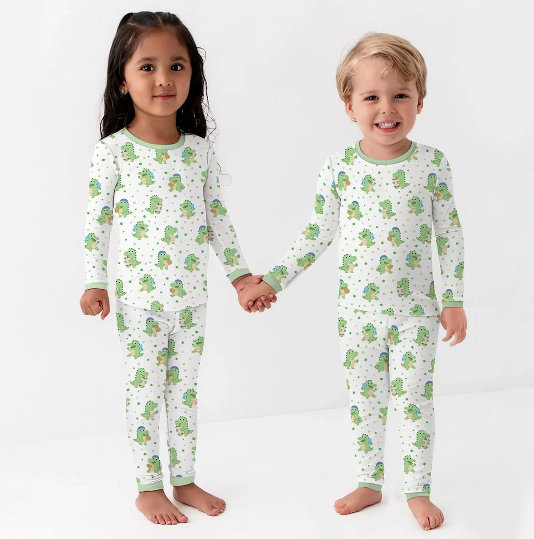 Zweiteiliges Langarm-Pyjama-Set mit Sommerfrüchten