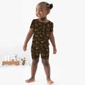 Conjunto de pijama de dos piezas de bambú con shorts y manga corta "Alfabeto de la Historia Afroamericana"