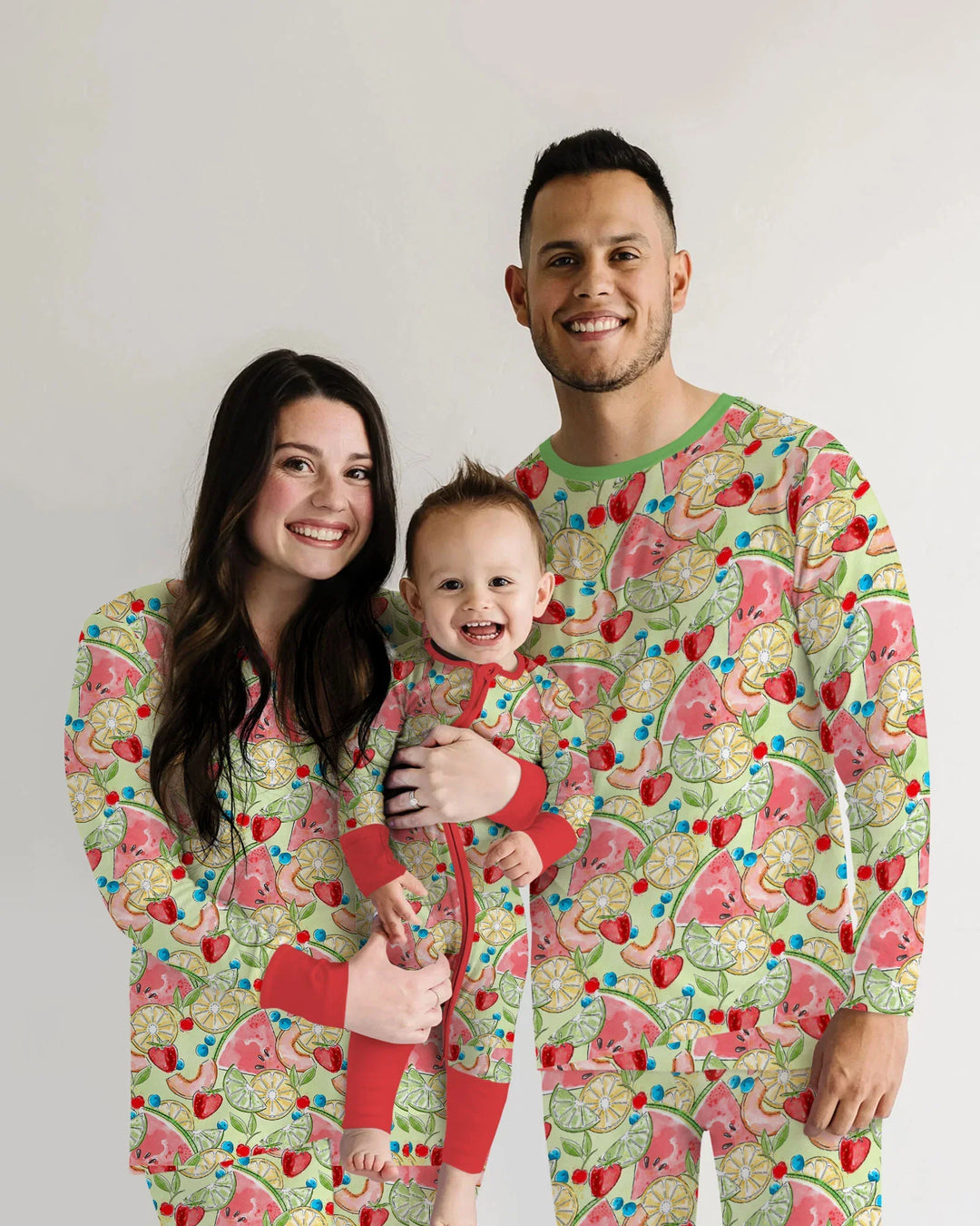 Schlafanzugset aus Bambus mit süßen Sommerfrüchten für die Familie im Partnerlook – Damen