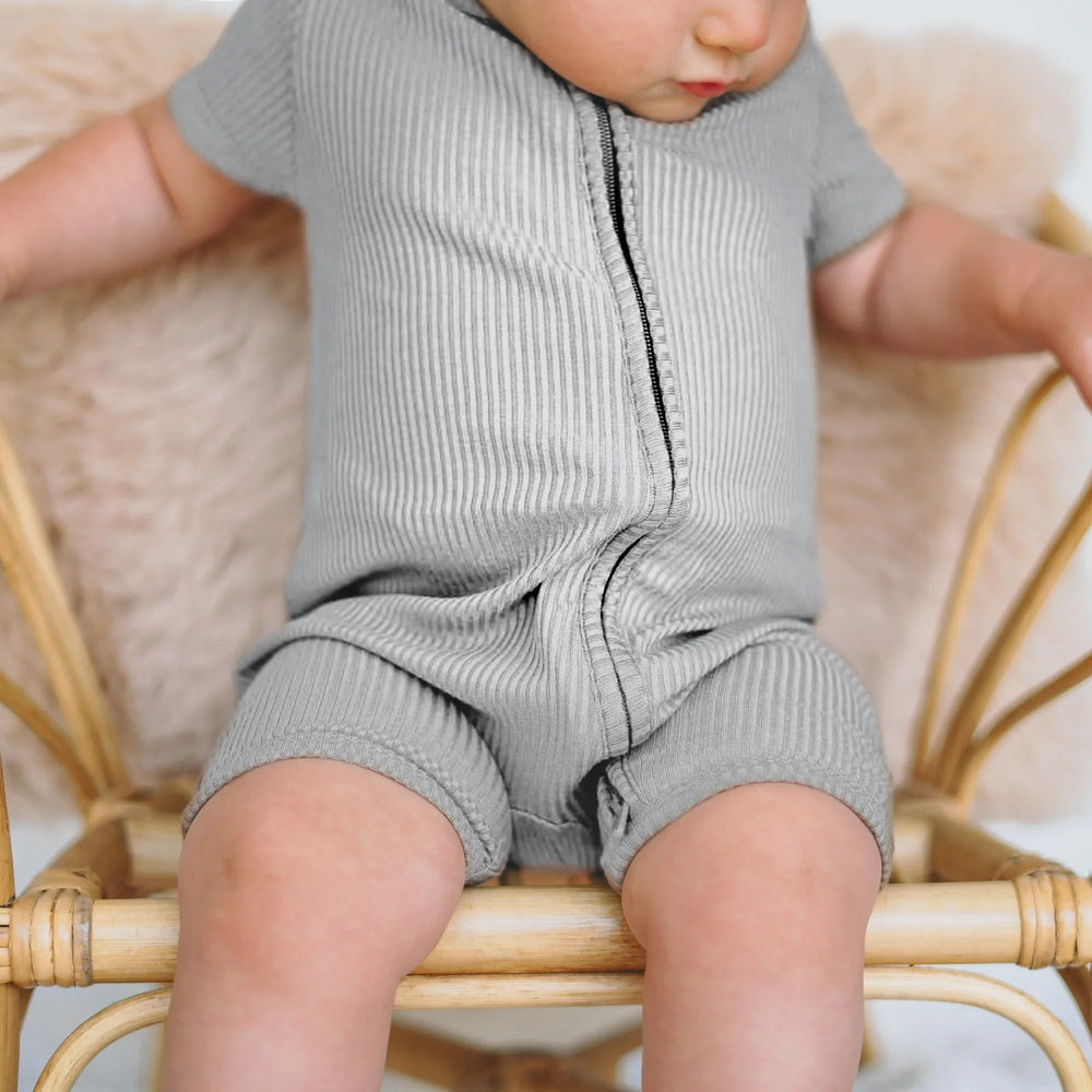 Moon Grey Ribbed Shorty Zippy - Zumbamboo
