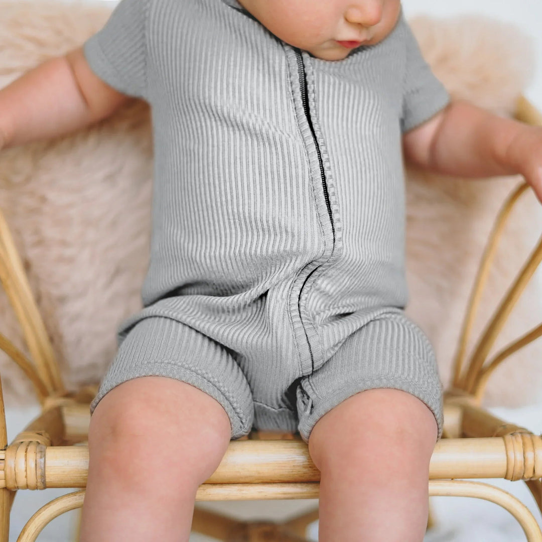 Moon Grey Ribbed Shorty Zippy - Zumbamboo