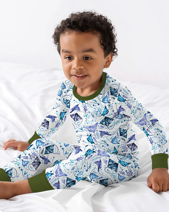 Zweiteiliges Langarm-Pyjama-Set mit Sommerfrüchten