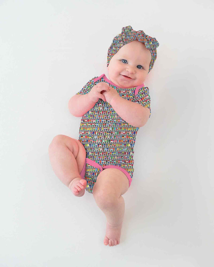 Gerippte Babykleidung mit individuellem Foto - Weich &amp; Skizzenhaft