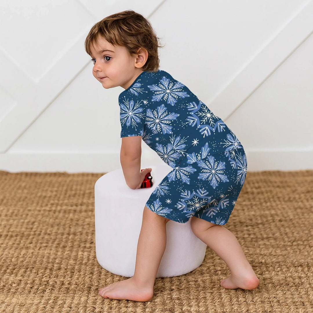 Winter Snowflakes Two Piece Short Sleeve Shorts Pajama Set - Zumbamboo