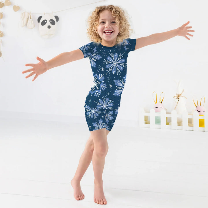 Winter Snowflakes Two Piece Short Sleeve Shorts Pajama Set - Zumbamboo