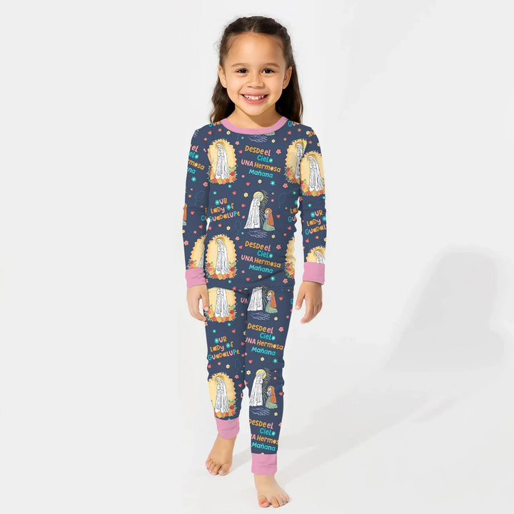 Zweiteiliges Langarm-Pyjama-Set mit Sommerfrüchten