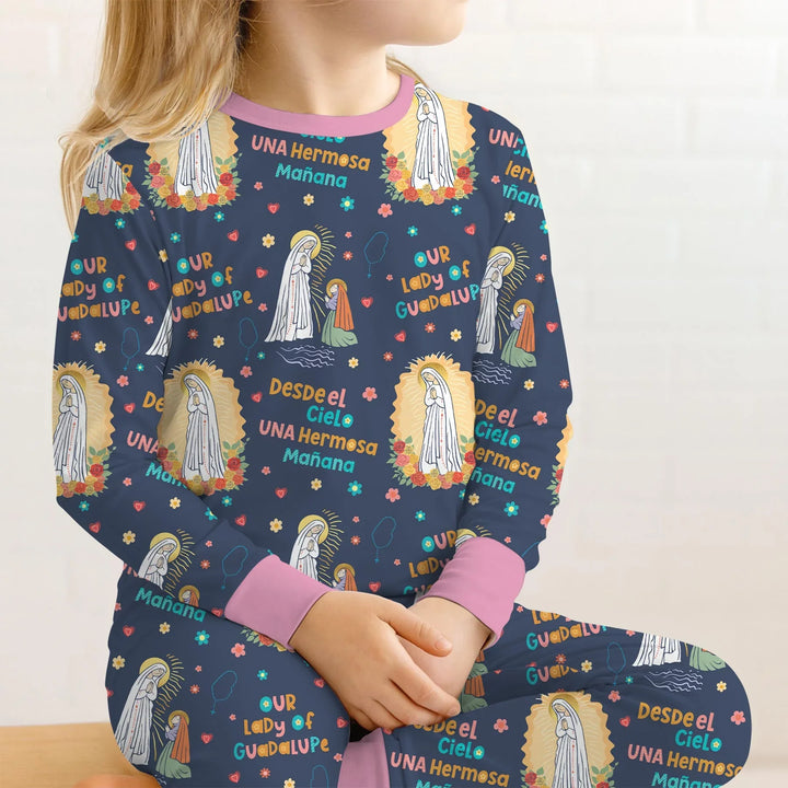 Zweiteiliges Langarm-Pyjama-Set mit Sommerfrüchten