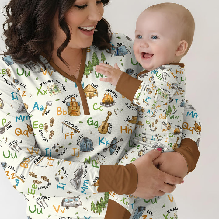 Plantilla de conjunto de pijama de mujer de bambú