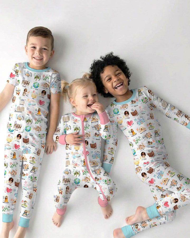 Template Zweiteiliges Pyjama-Set mit kurzen Ärmeln und Shorts
