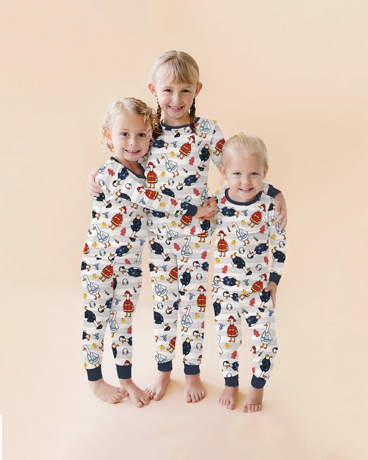 Zweiteiliges Langarm-Pyjama-Set mit Sommerfrüchten