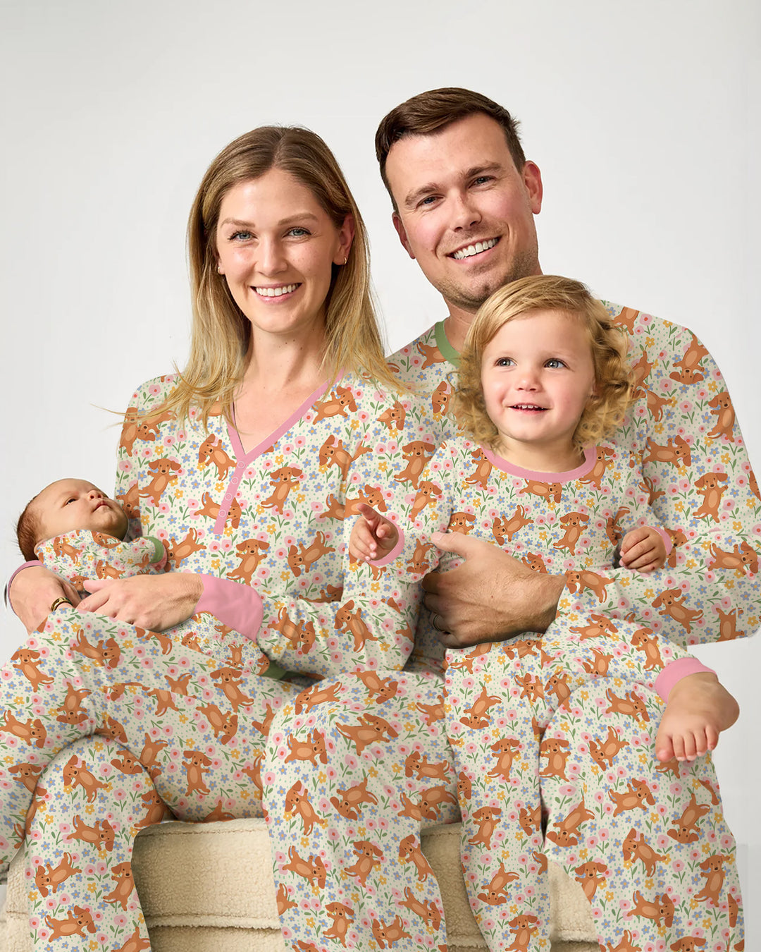 Plantilla de conjunto de pijama de mujer de bambú