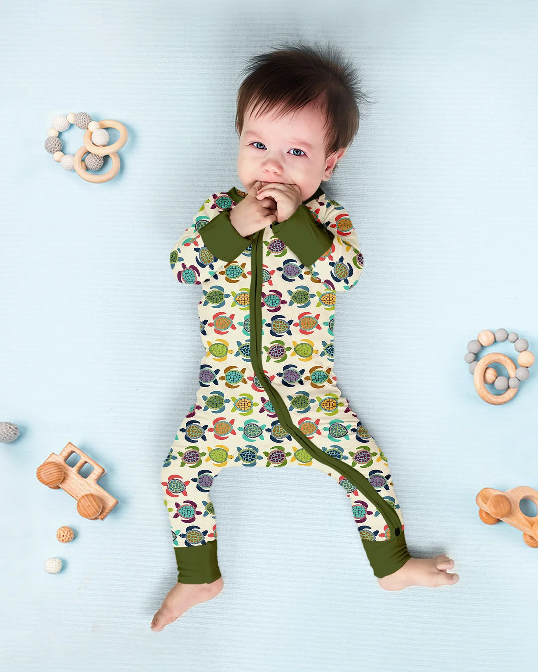 Happy Turtle Parade Bamboo Convertible Zippy